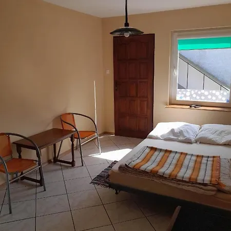 Pokoje Goscinne-2